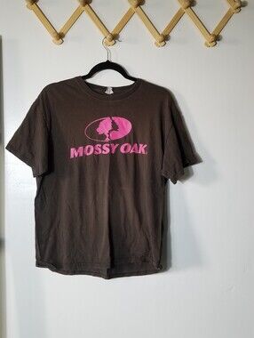 DELTA PRO WEIGHT MOSSY OAK BROWN AND PINK TEE SIZE LARGE